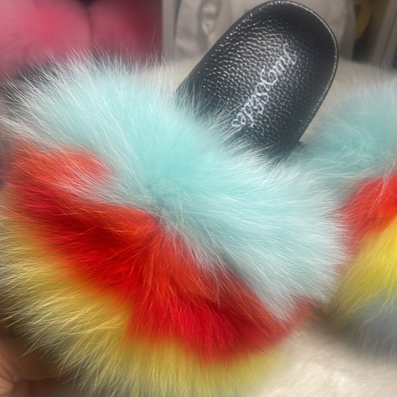 Juicy Fuzzy Slides - Picture 4 of 4